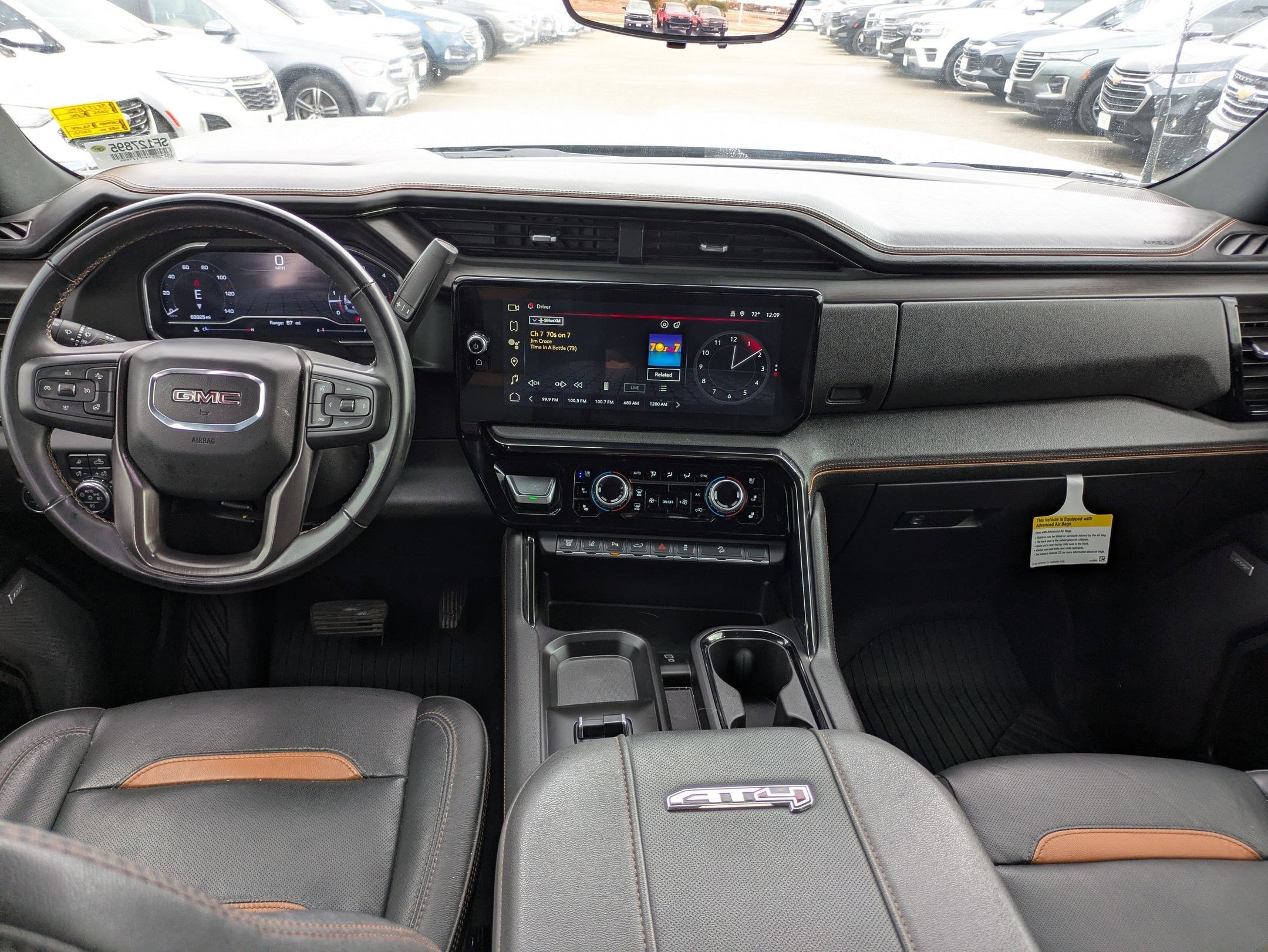 Used 2025 GMC Sierra 2500 AT4 w/ AT4 Premium Plus Package image 17