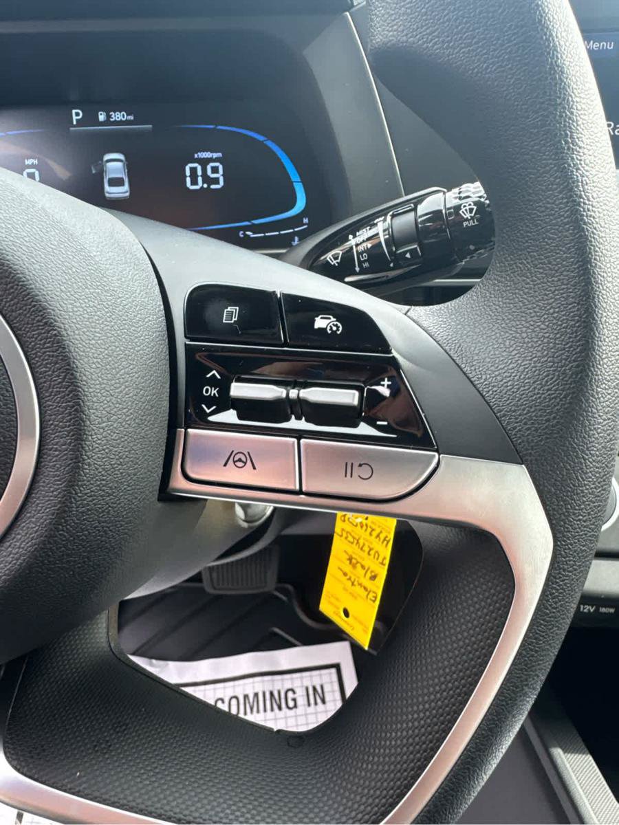 New 2026 Hyundai Elantra SE FWD image 28
