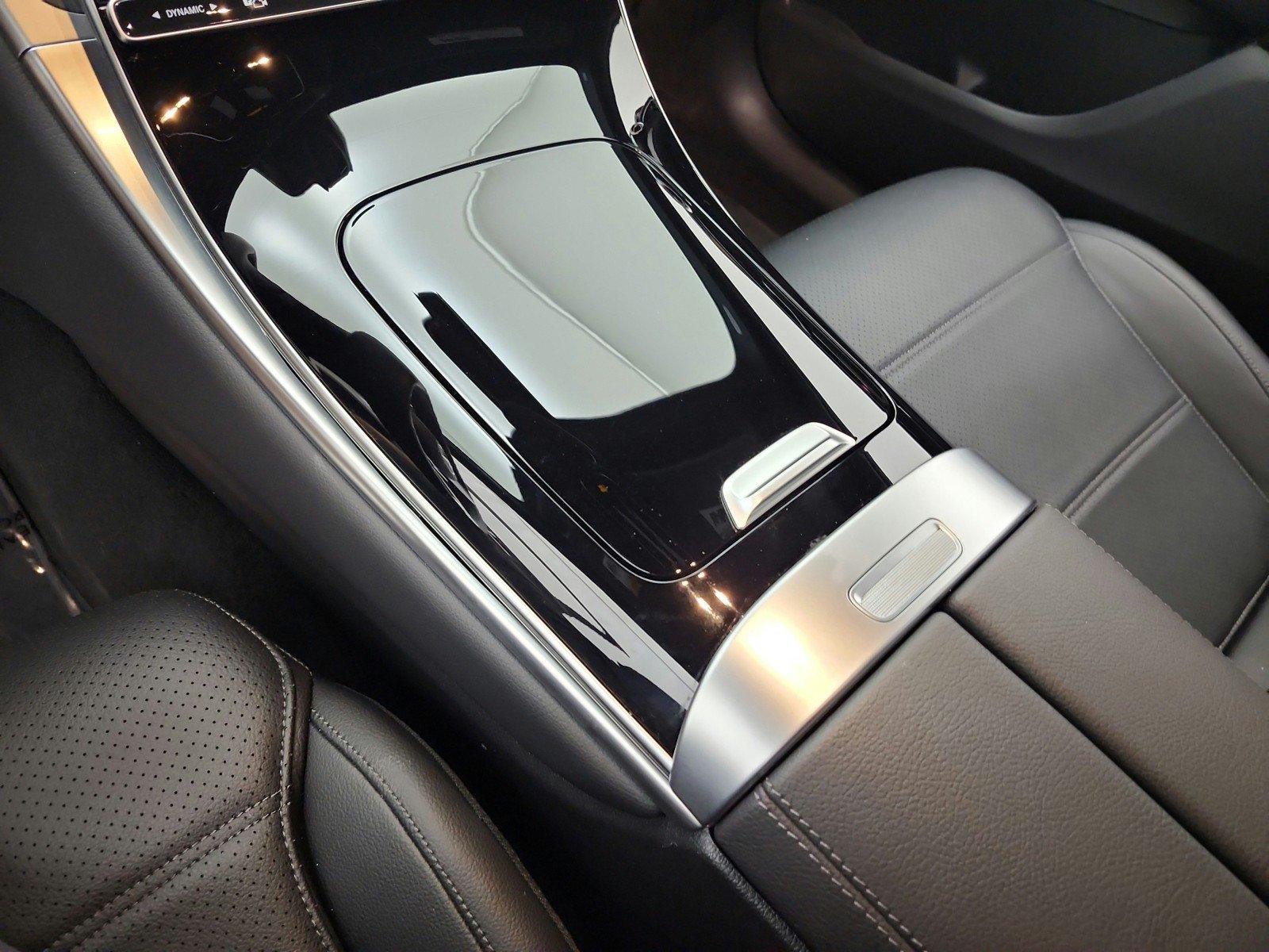 Certified 2026 Mercedes-Benz GLC 300 image 12