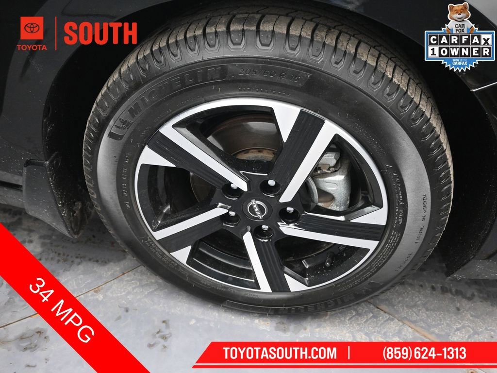 Used 2025 Nissan Sentra SV image 33