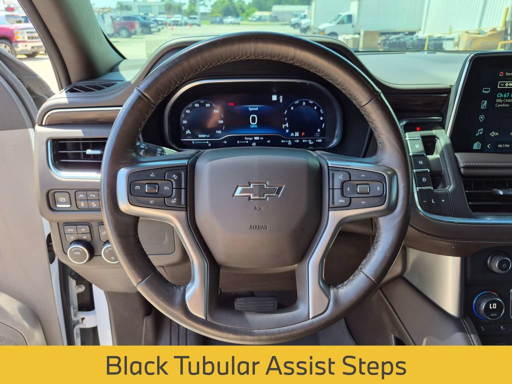 Used 2023 Chevrolet Suburban Z71 w/ Luxury Package AWD/4WD image 15