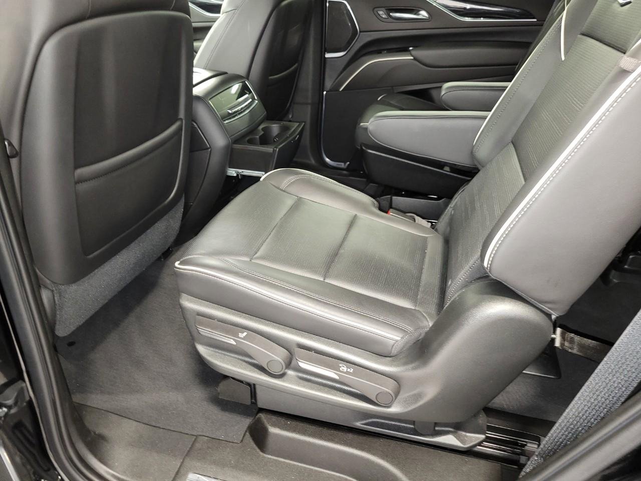 Used 2021 Cadillac Escalade Sport image 21