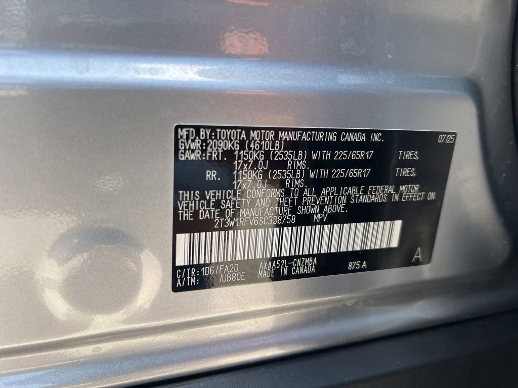 Used 2025 Toyota RAV4 XLE FWD image 35