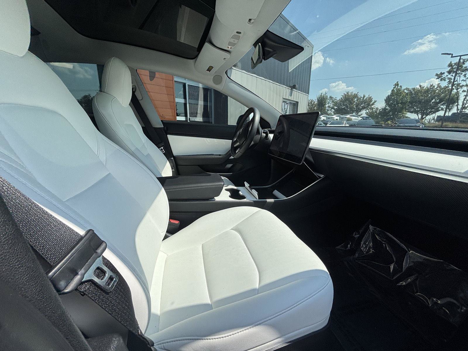 Used 2020 Tesla Model 3 Performance AWD/4WD image 17