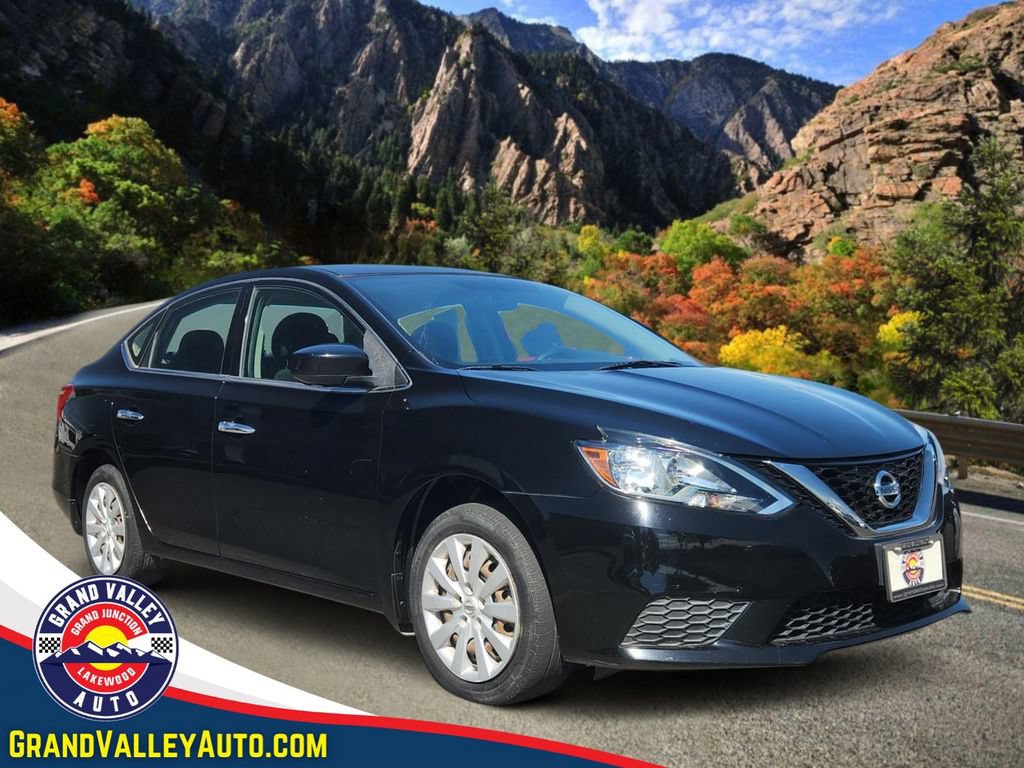 Used 2019 Nissan Sentra S FWD image 1