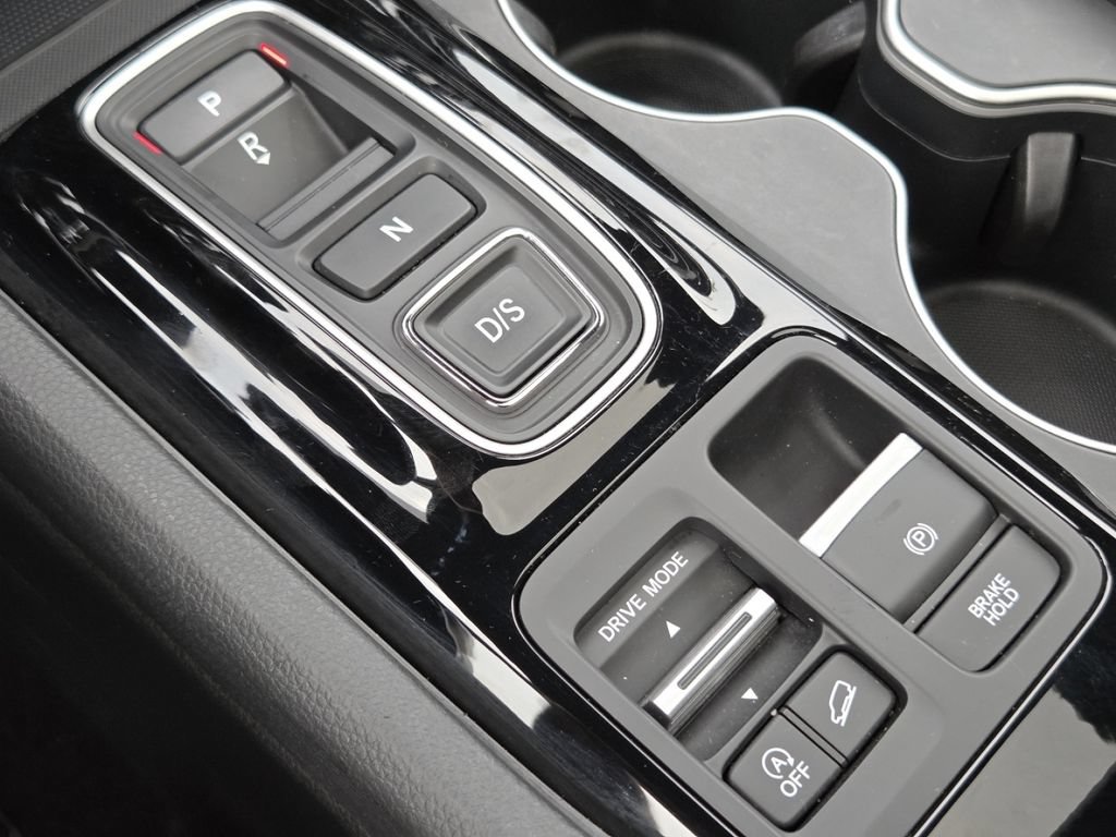 Certified 2025 Honda Pilot Black Edition image 41