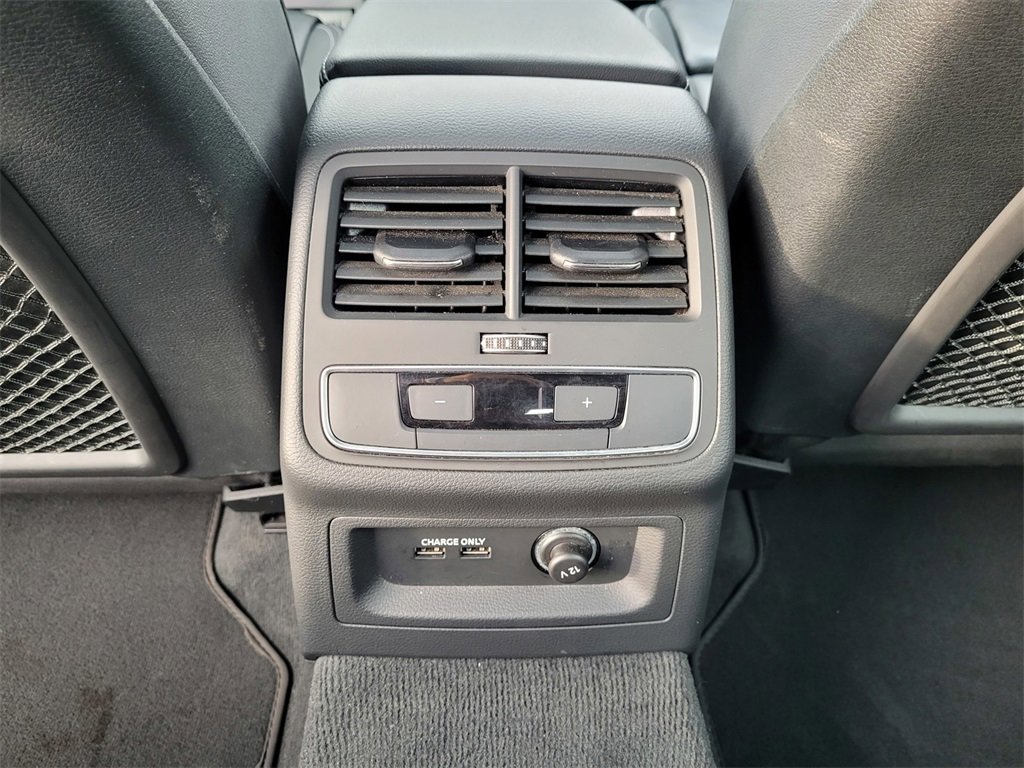 Used 2024 Audi A4 2.0T Premium Plus image 15