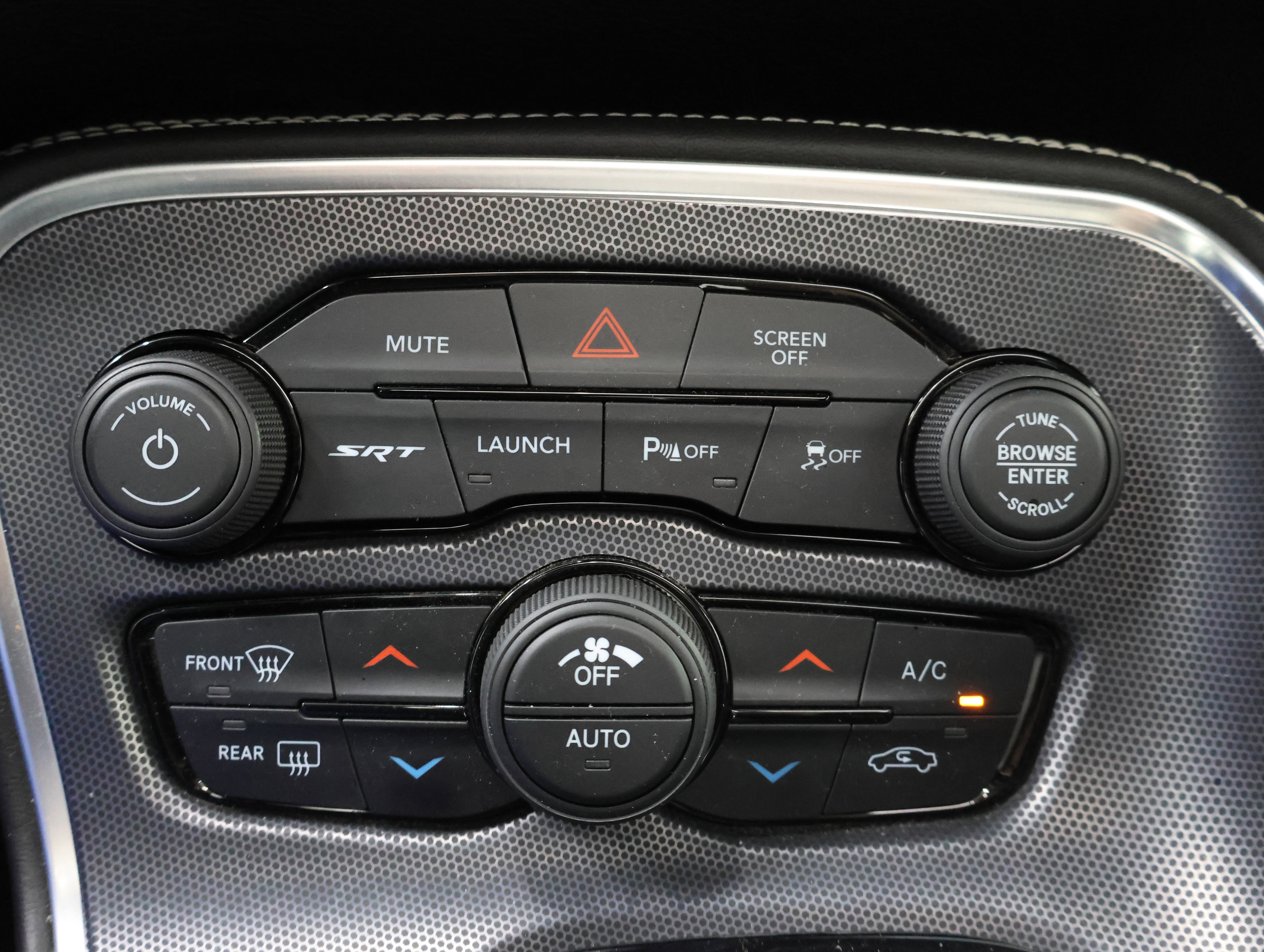 Used 2018 Dodge Challenger SRT w/ Technology Group image 51