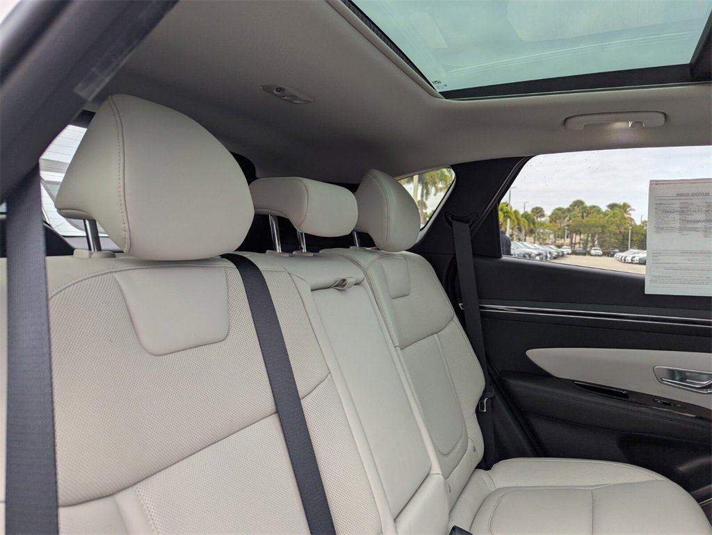 Used 2023 Hyundai Tucson Limited image 14