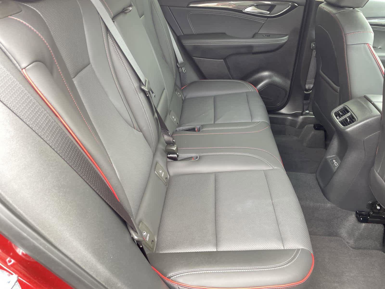 Used 2023 Buick Envision Essence w/ Sport Touring Package image 17