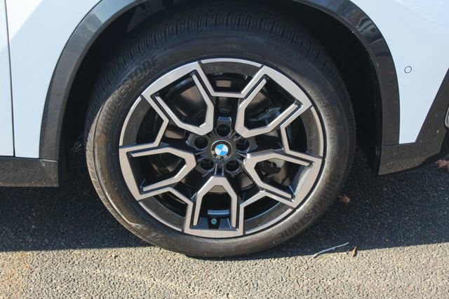 Used 2025 BMW X1 xDrive28i w/ Convenience Package image 13