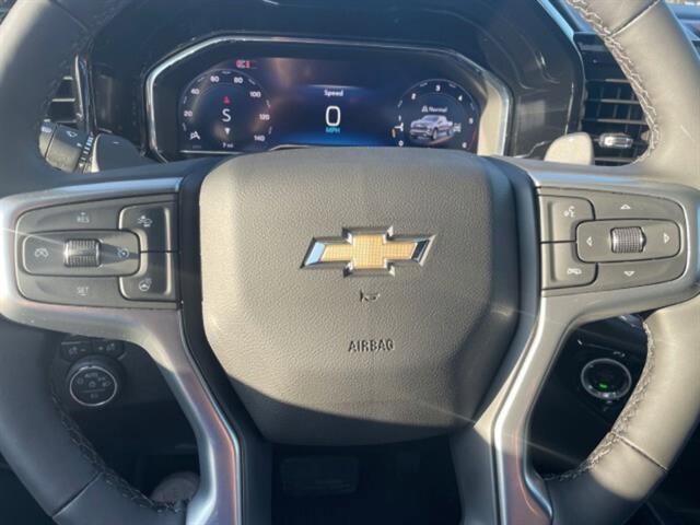 Used 2025 Chevrolet Silverado 1500 LTZ w/ LTZ Premium Package image 17