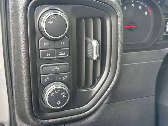 Used 2020 Chevrolet Silverado 1500 Custom AWD/4WD image 12