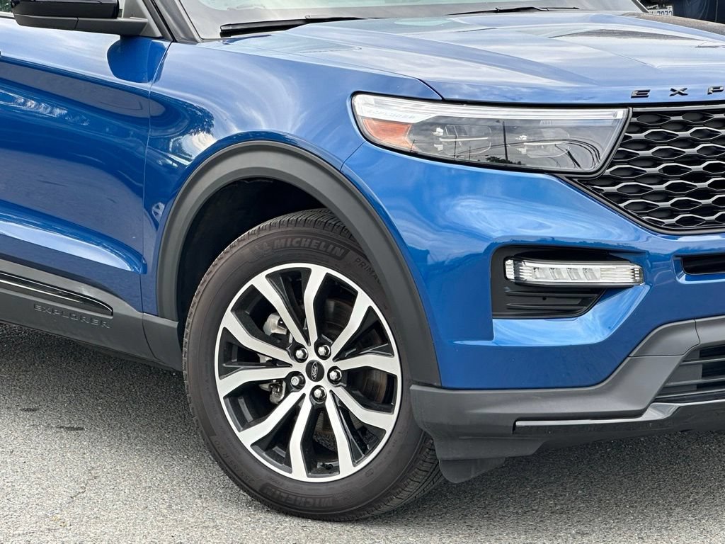 Used 2023 Ford Explorer ST AWD/4WD image 38
