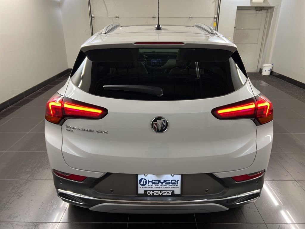 Used 2021 Buick Encore GX Essence w/ Advanced Technology Package image 5