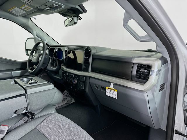 New 2026 Ford F250 XLT image 34