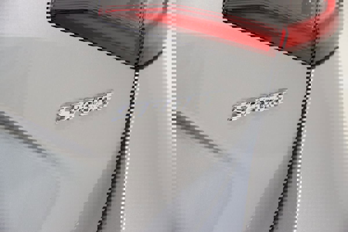 Used 2022 Honda Civic Sport image 12