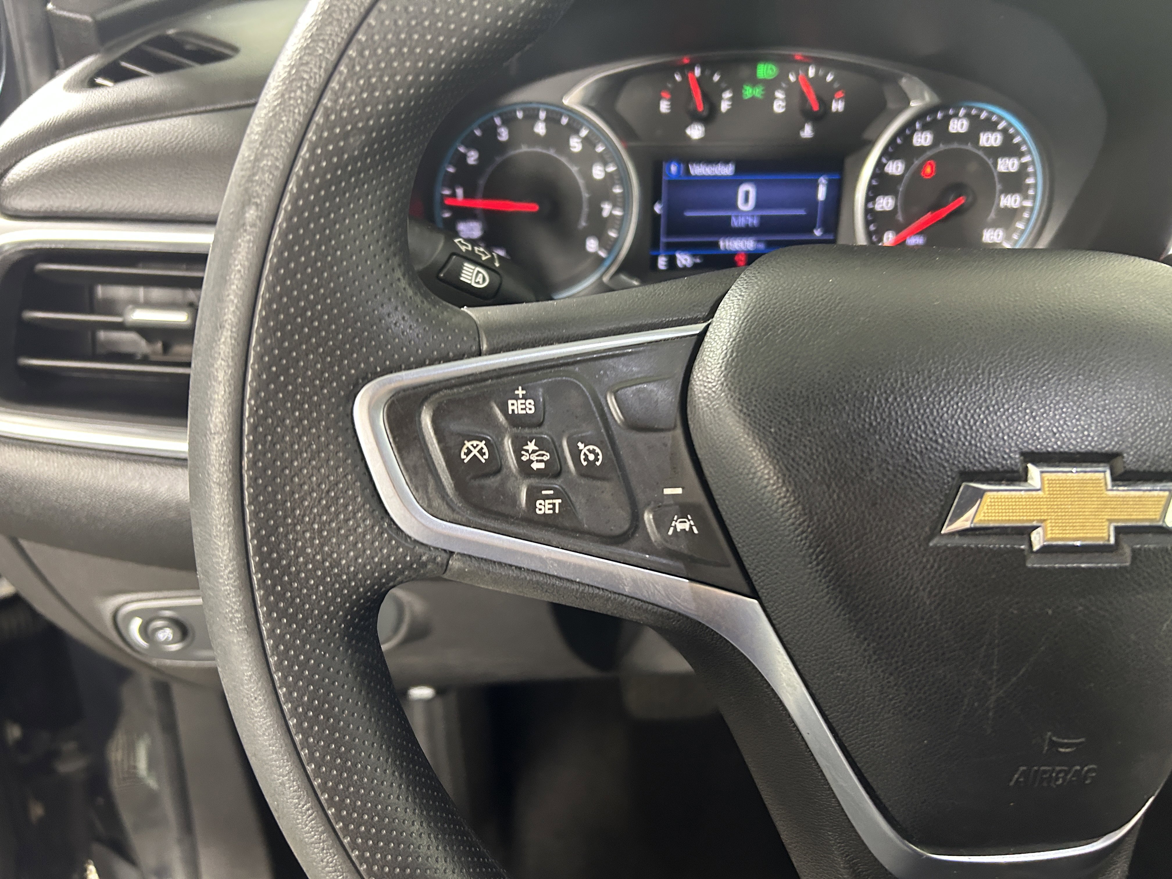 Used 2022 Chevrolet Equinox LT AWD/4WD image 12