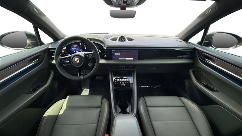 Used 2024 Porsche Macan 4 Electric AWD/4WD image 12