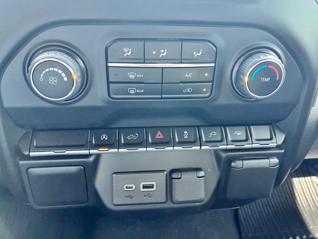 Used 2022 Chevrolet Silverado 1500 Custom w/ Safety Confidence Package RWD image 19