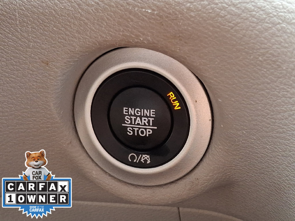 Used 2024 Chrysler Pacifica Touring-L FWD image 24