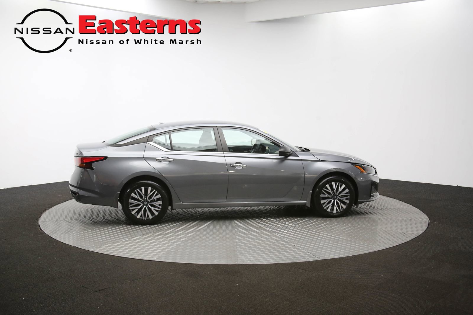 Used 2024 Nissan Altima 2.5 SV image 77