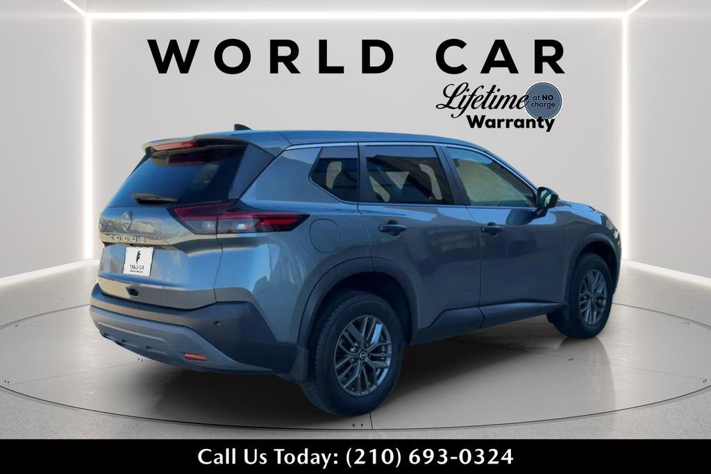 Used 2022 Nissan Rogue S image 7