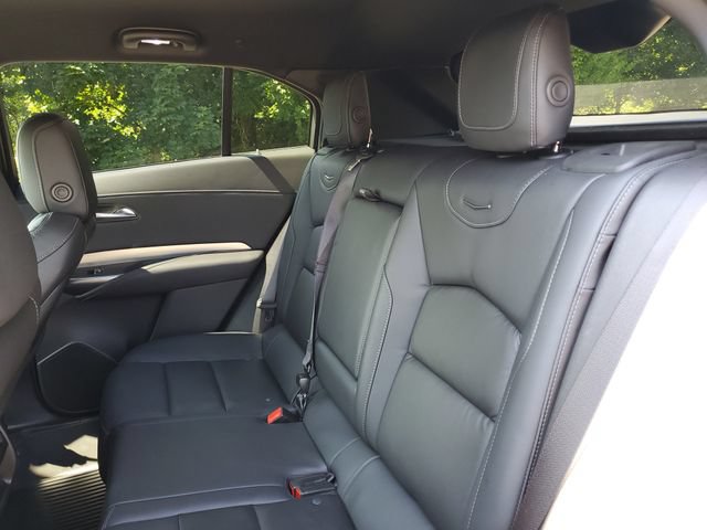 Used 2023 Cadillac XT4 Premium Luxury w/ Cold Weather Package FWD image 31