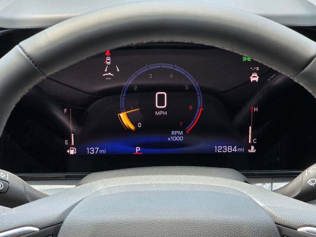 Used 2024 Chevrolet Trax LT w/ Driver Confidence Package FWD image 6