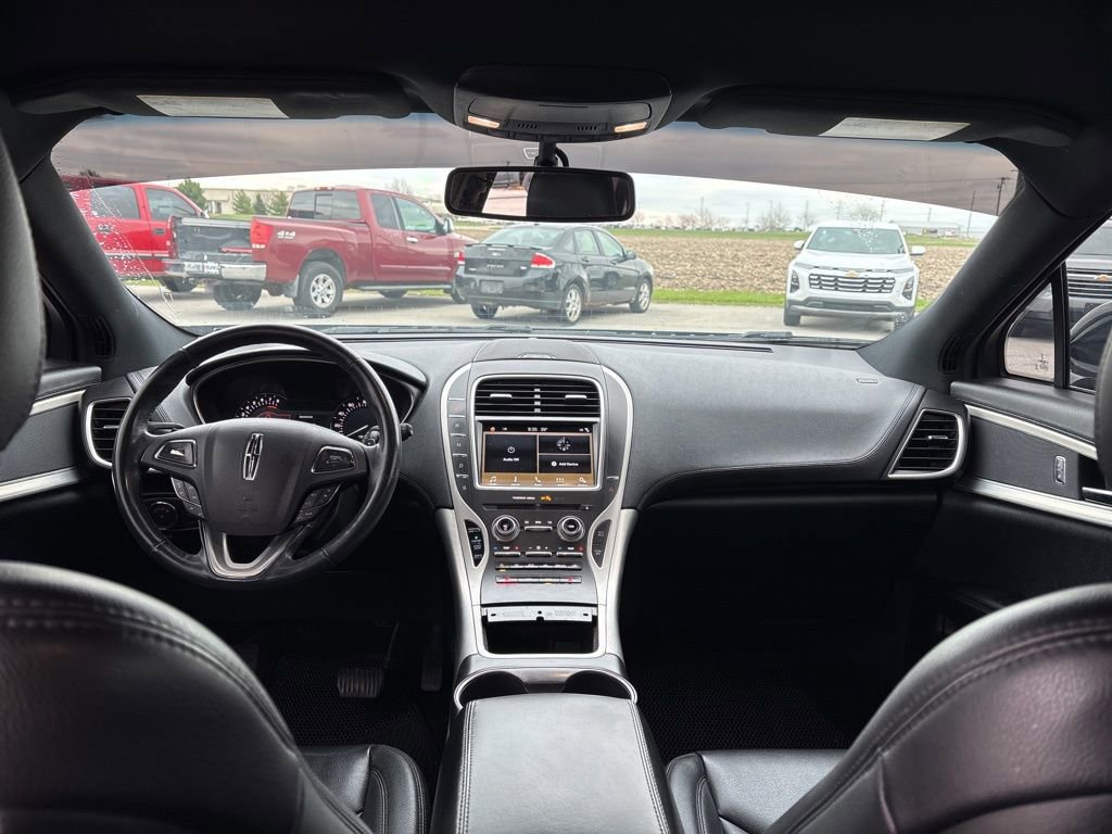 Used 2017 Lincoln MKX Premiere image 28