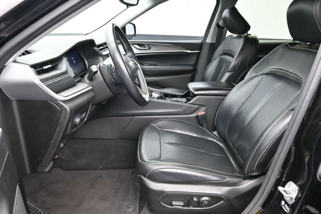 Used 2021 Jeep Grand Cherokee L Limited RWD image 26