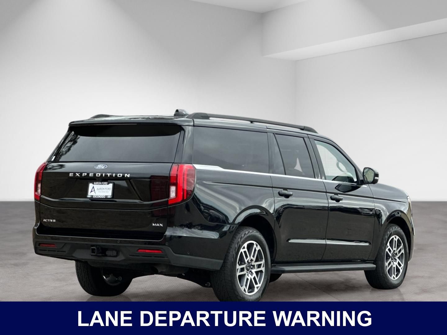 Used 2025 Ford Expedition Max Active AWD/4WD image 6