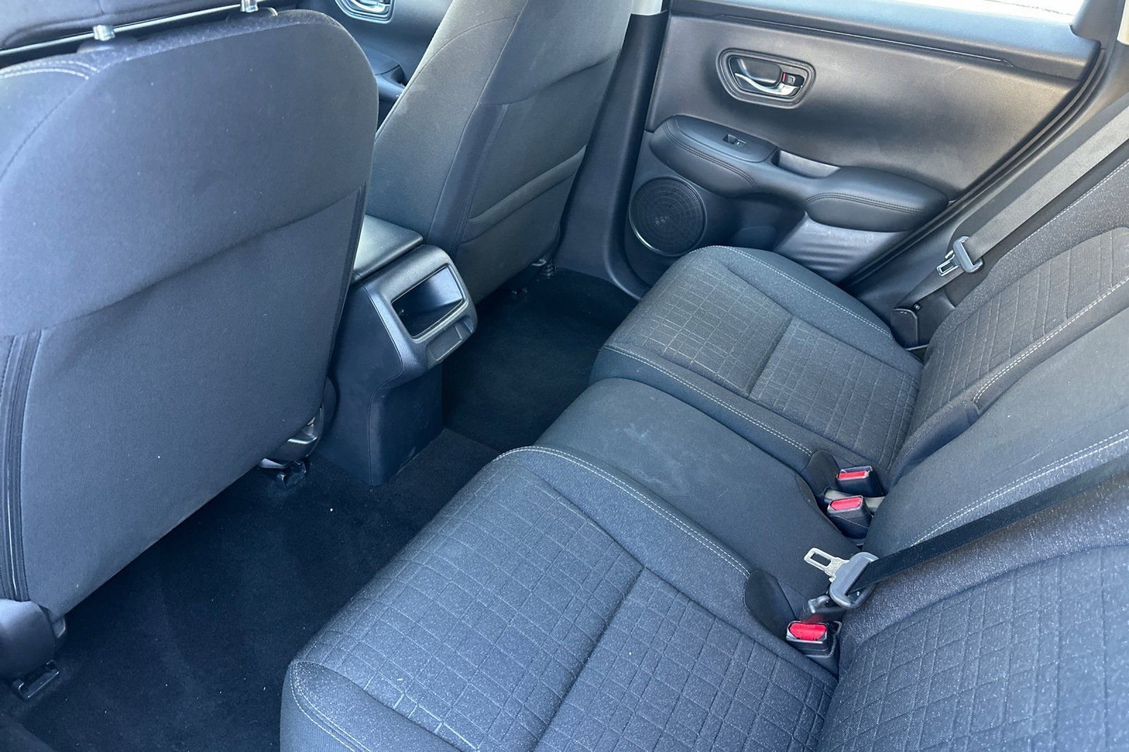 Used 2024 Honda HR-V LX image 14