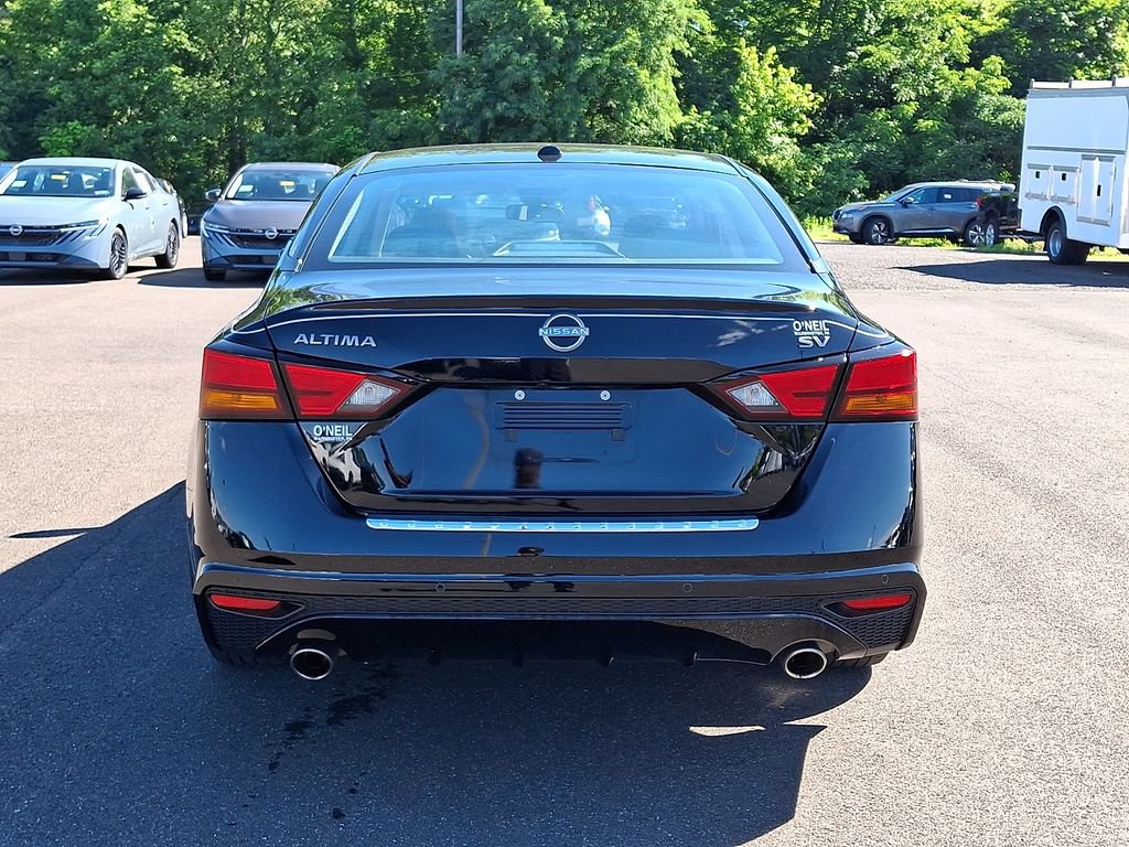 Certified 2023 Nissan Altima 2.5 SV w/ SV Premium Package FWD image 5