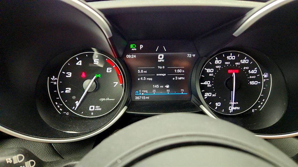 Used 2022 Alfa Romeo Giulia Ti AWD/4WD image 16
