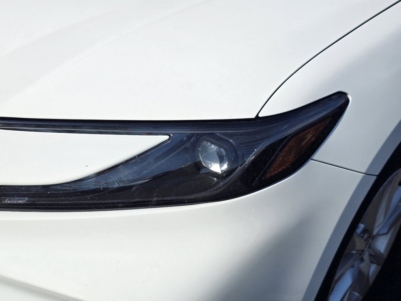 Used 2025 Toyota Camry LE image 11