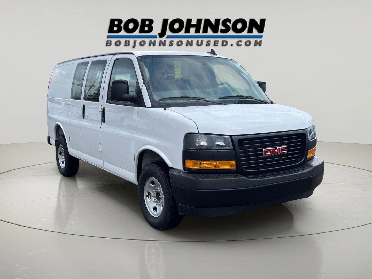 New 2026 GMC Savana 3500 w/ Driver Convenience Package image 1