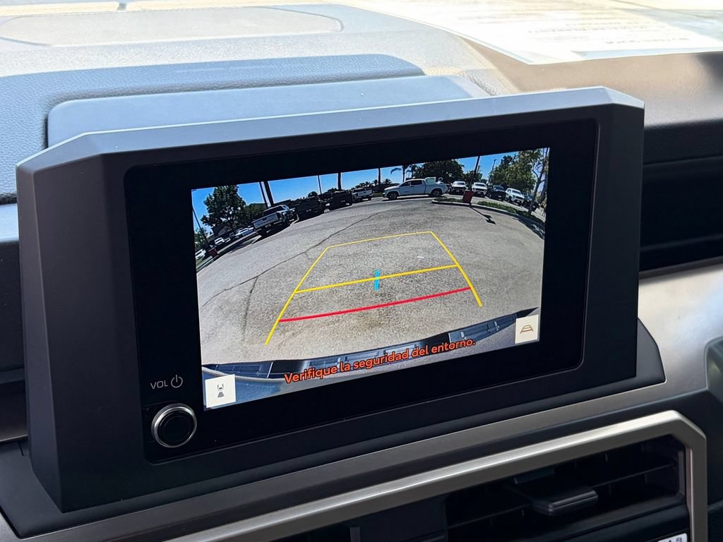 Certified 2025 Toyota Tacoma SR5 AWD/4WD image 28