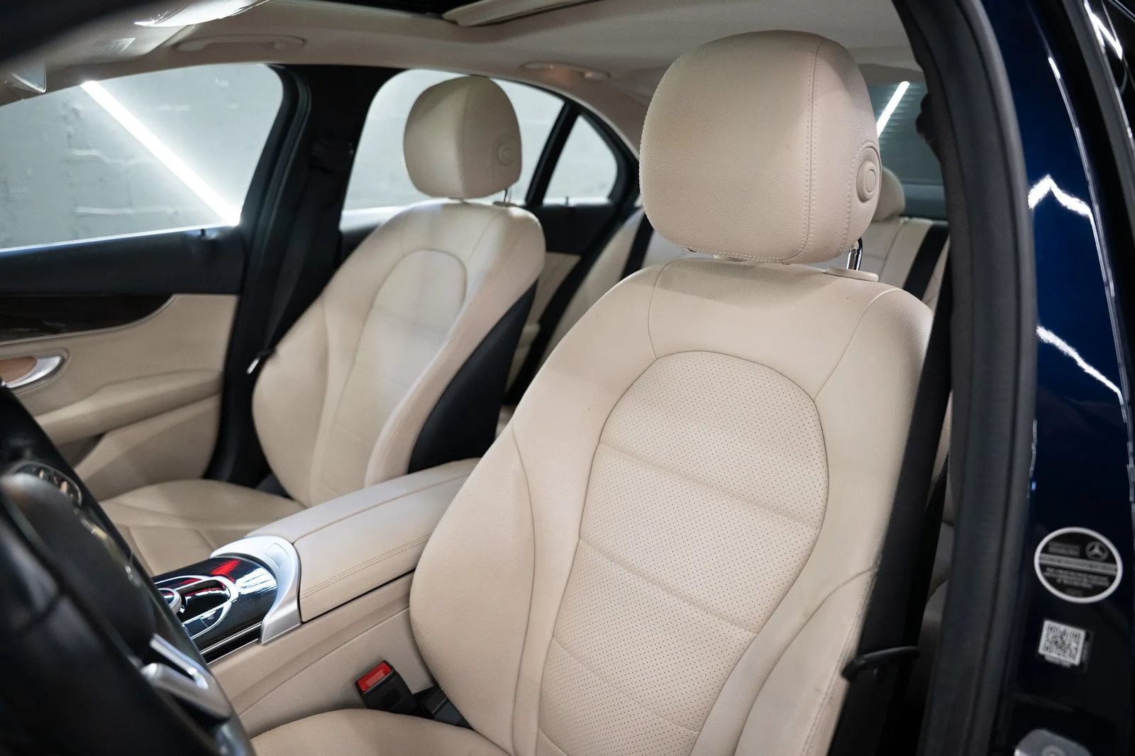 Used 2019 Mercedes-Benz C 300 Sedan image 15