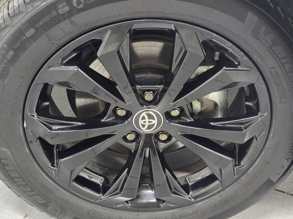 Certified 2024 Toyota RAV4 XSE image 9