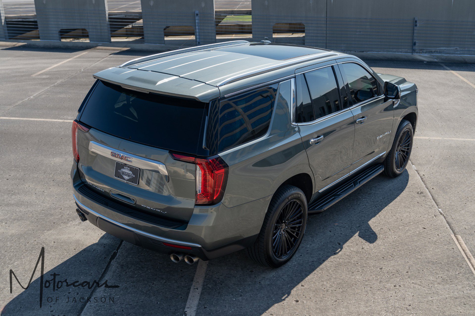 Used 2023 GMC Yukon Denali image 5