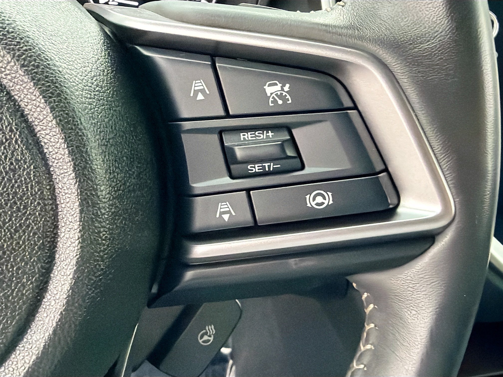 Used 2024 Subaru Ascent Touring AWD/4WD image 38