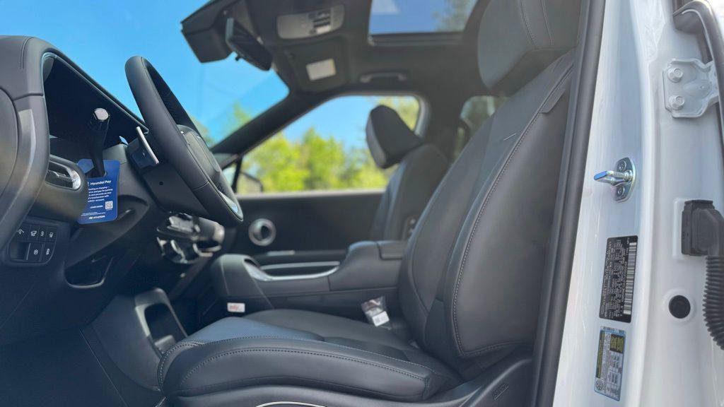 New 2026 Hyundai Palisade Calligraphy AWD/4WD image 18