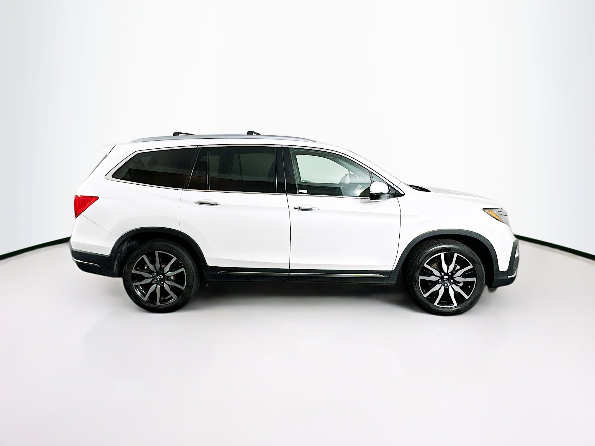 Used 2021 Honda Pilot Touring image 10