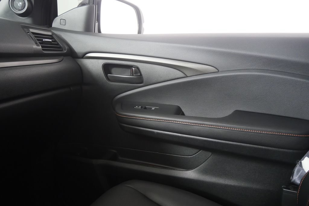 Used 2025 Honda Ridgeline TrailSport image 28