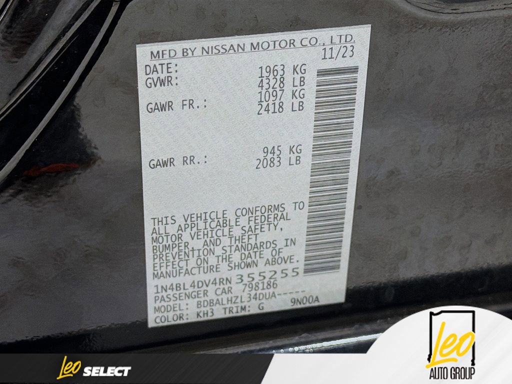 Used 2024 Nissan Altima 2.5 SV image 29