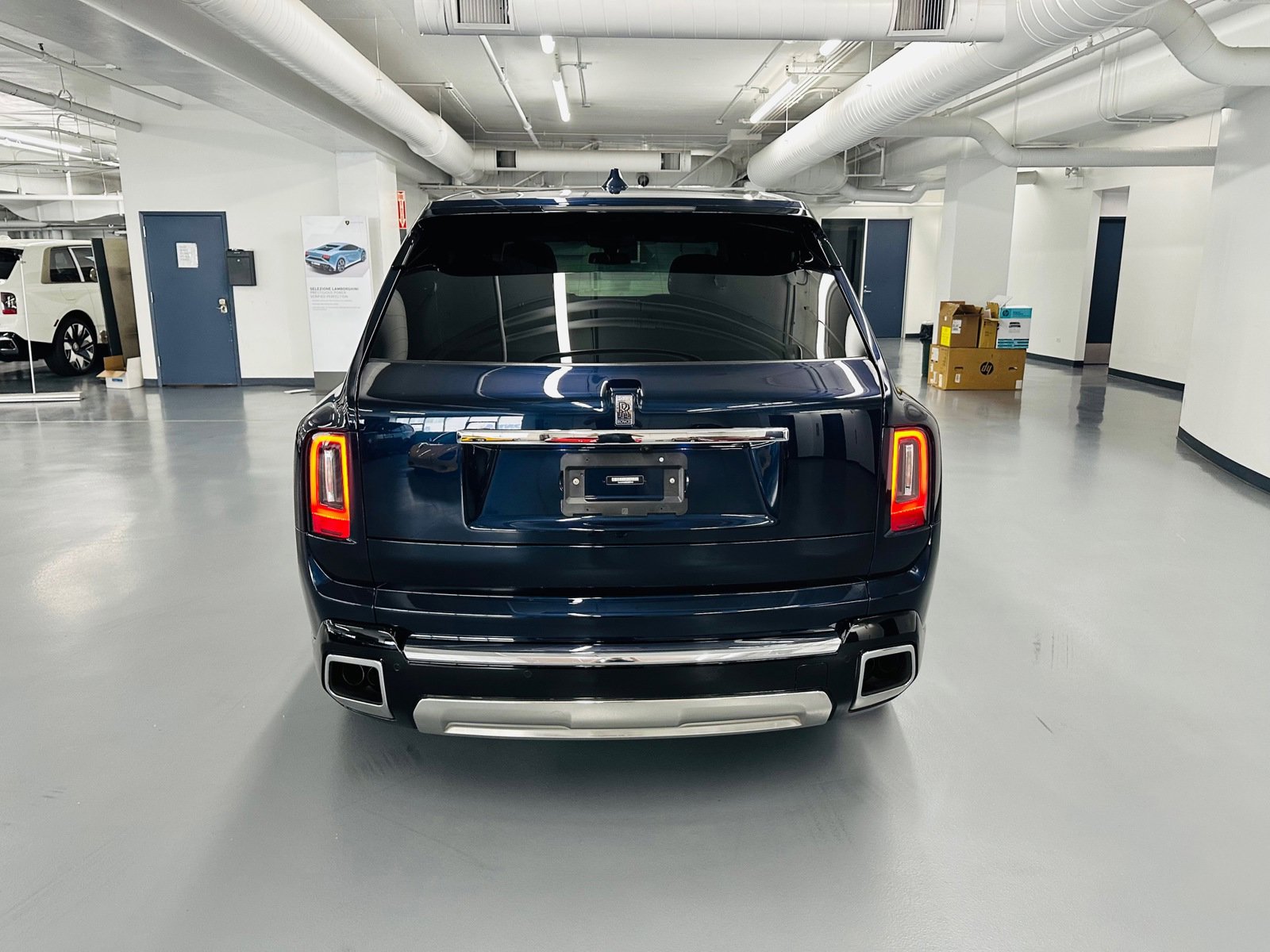 Certified 2025 Rolls-Royce Cullinan AWD/4WD image 6