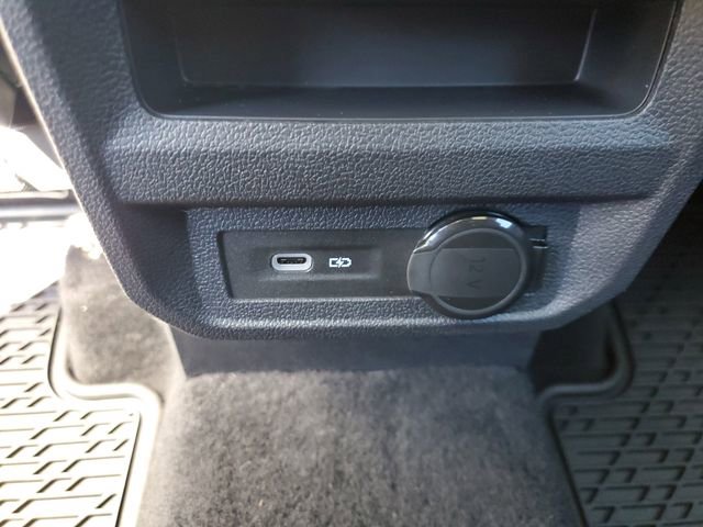 Certified 2023 Volkswagen Tiguan SE w/ Panoramic Sunroof Package image 12