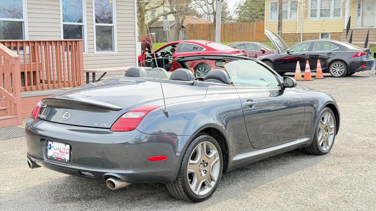 Used 2006 Lexus SC 430 Convertible image 4