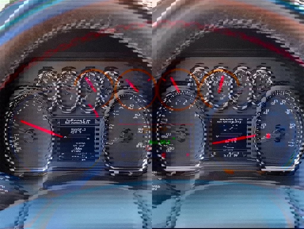 Used 2021 Chevrolet Tahoe RST w/ Luxury Package image 24